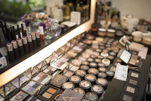 国美智能十字门冰箱:保鲜、整齐、WIFI物联功能应有尽有