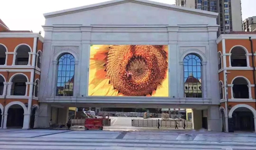 西谷数字提供小间距LED显示屏全套服务:单元模块化设计,整屏实现“无拼缝”