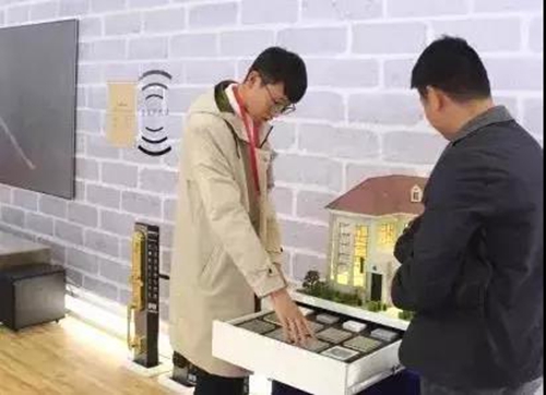 立林智能家居品牌LuxDomo亮相合肥家博会:纵论产业最新进展,展望技术演进前景