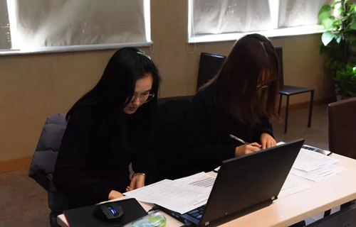 鸿雁电器2019年度QC成果评审会成功举办:11个QC小组入围,一等奖荣归光电
