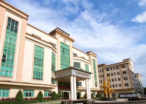 汇泰龙连续三年蝉联“年度十大智能锁品牌奖”,将继续提供优质的一站式服务