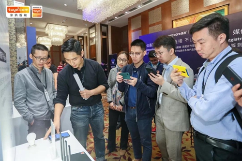 涂鸦智能与磊科达成深度合作:双方将共建完善的行业智能化解决方案