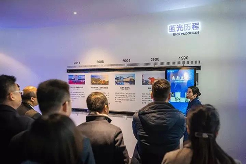 海信集团与蓝光集团达成战略合作:双方将在智慧家居、智慧社区领域深度合作