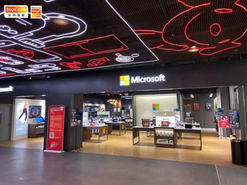 涂鸦智能携手微软未来生活体验馆,展示智慧办公和智慧家居解决方案