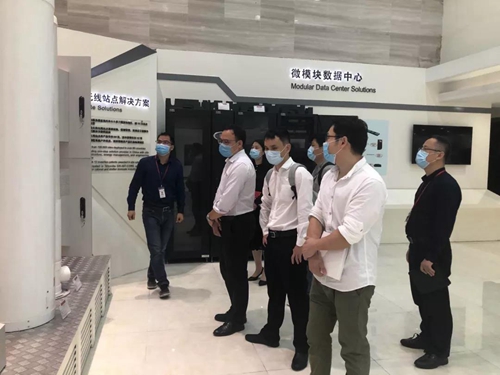 中国联通中讯设计院领导莅临日海智能设备观澜基地考察研讨