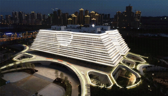 资讯 南宁图书馆应用凯图智能照明[导读] 这座新建设的南宁图书馆采用