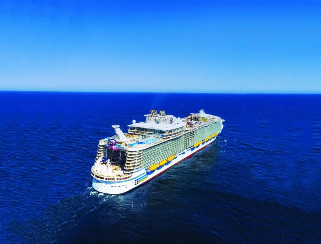 helvar照明设计和照明集助力全球最大邮轮"海洋交响号"全面升级